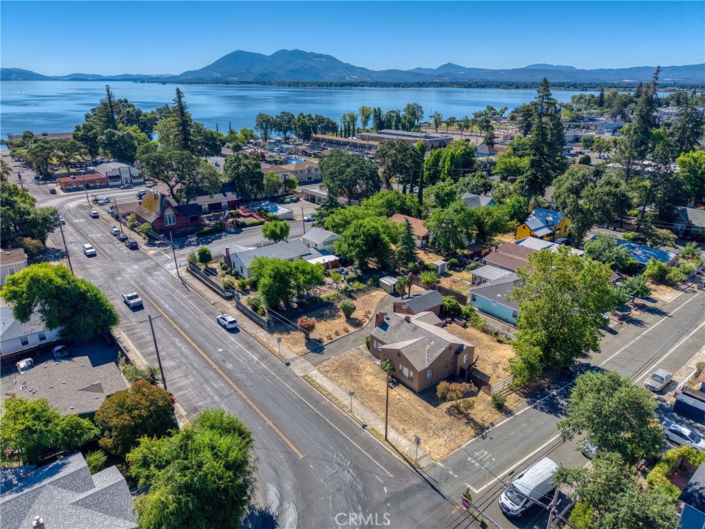 295 Clearlake Avenue Property Photo 44