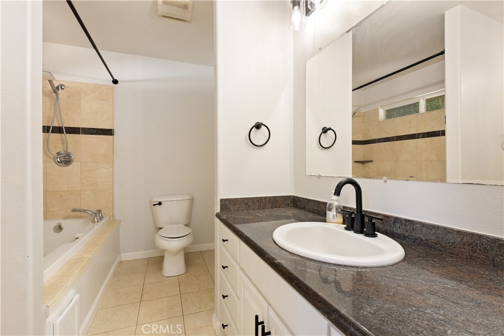 3639 Pine Terrace Drive Property Photo 23