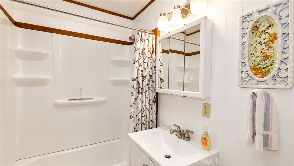 10780 Foothill Road Property Photo 13
