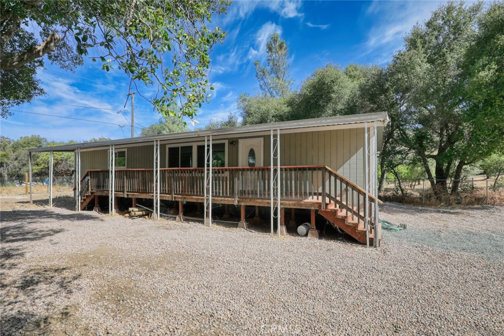3304 Toyon Property Photo 3