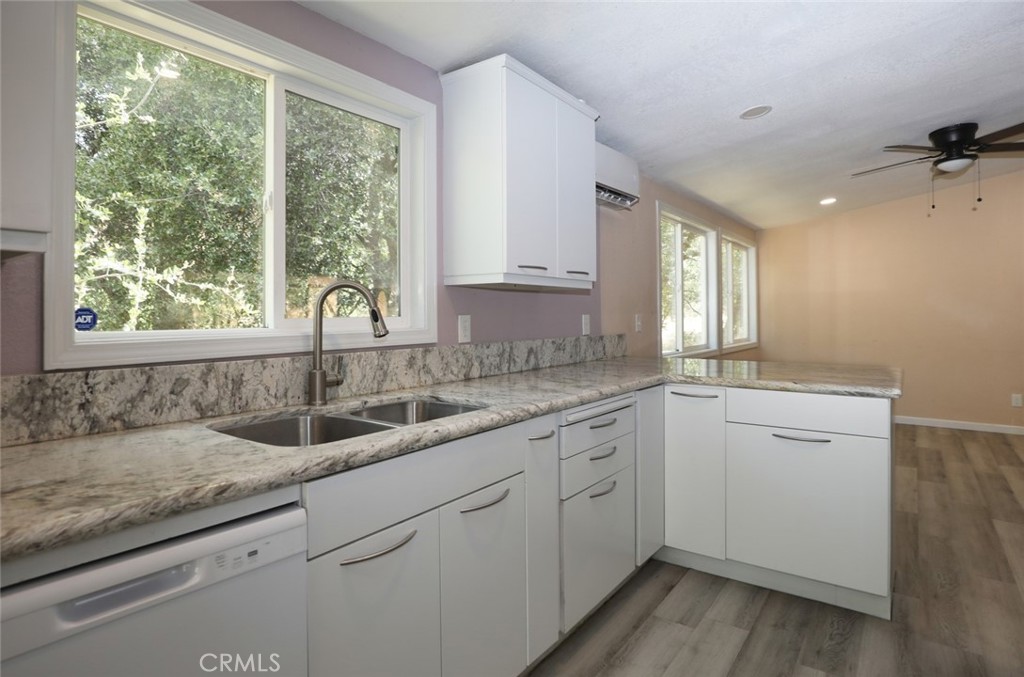 3304 Toyon Property Photo 15