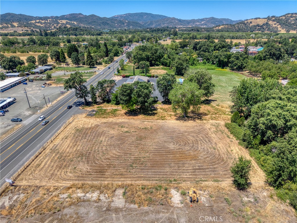 520 E State Highway 20 Property Photo 4