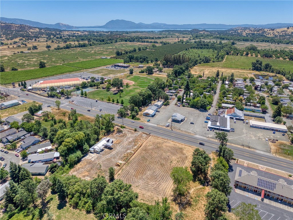 520 E State Highway 20 Property Photo 5
