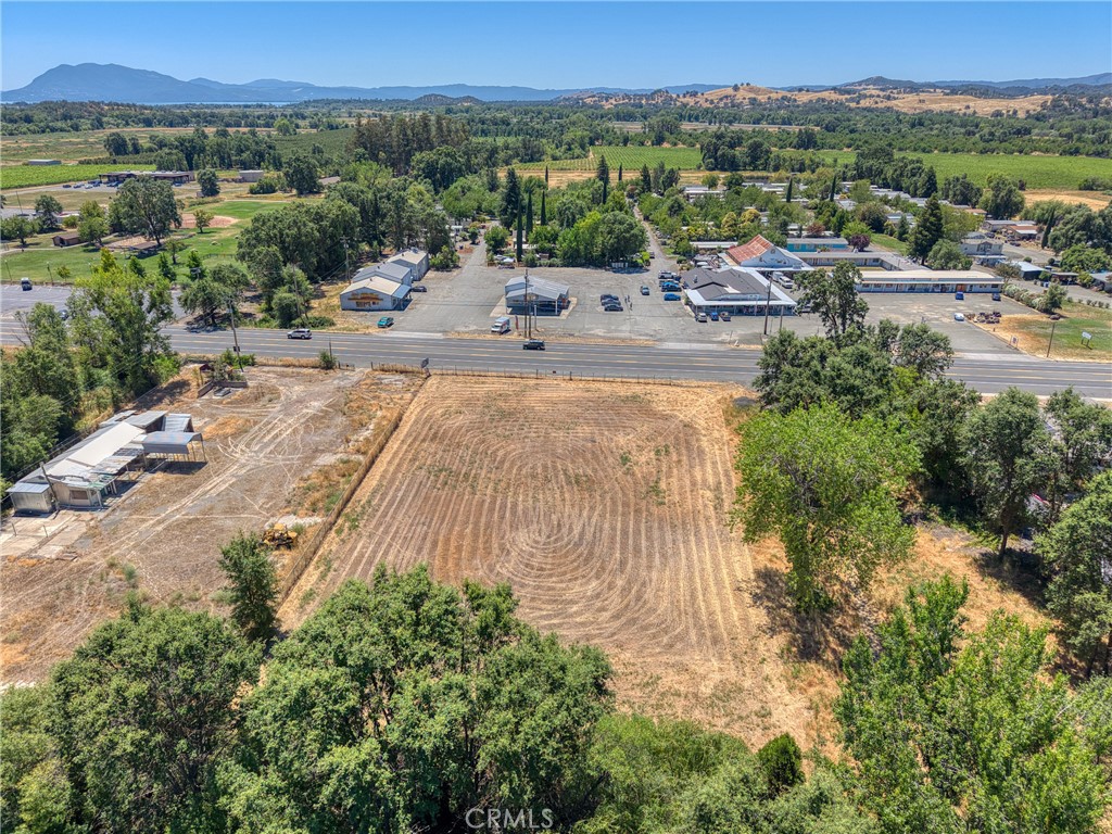 520 E State Highway 20 Property Photo 7