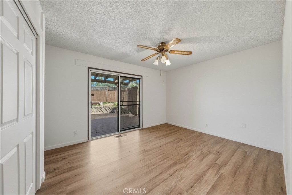 10710 Sunset Ridge Property Photo 14