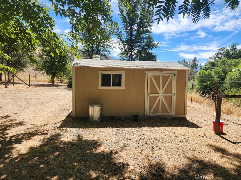 4298 New Long Valley Property Photo 6