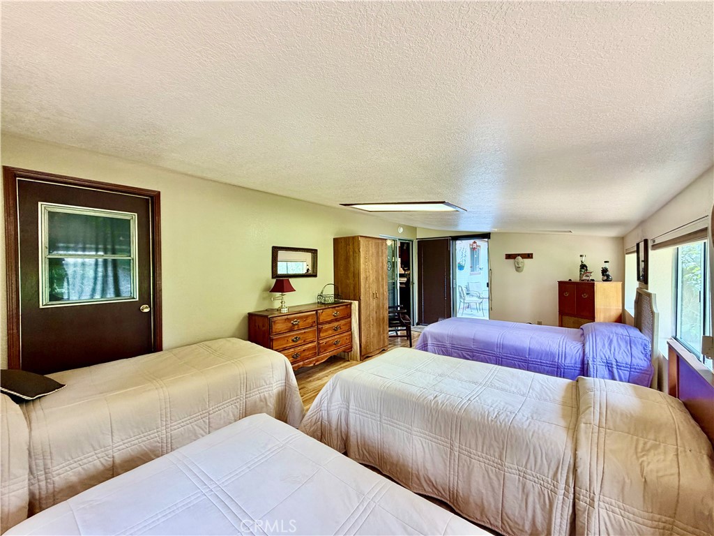 11783 Western Pine Road Property Photo 28
