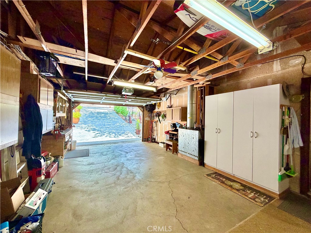 11783 Western Pine Road Property Photo 32