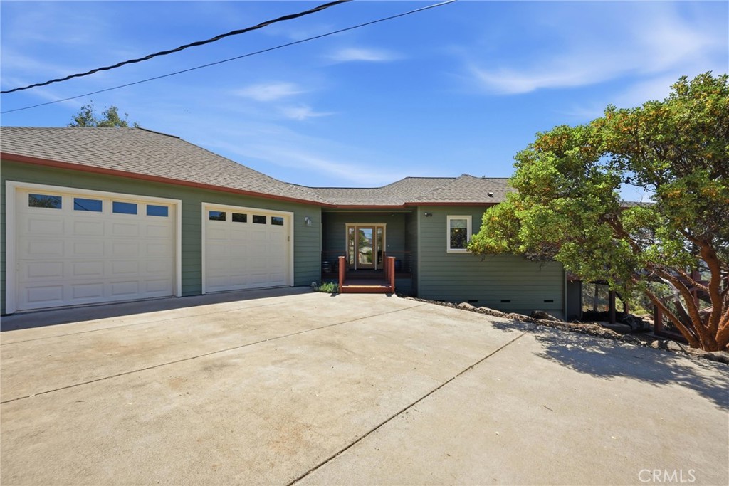 16542 Crescent Court Property Photo 35
