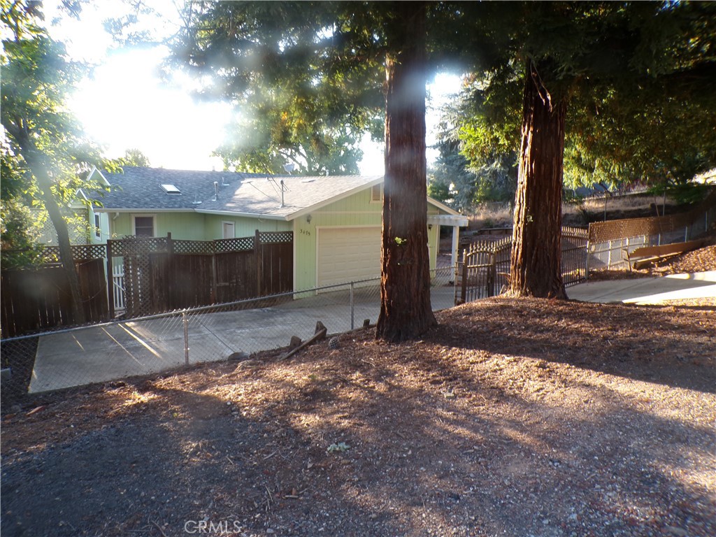 3475 Westridge Drive Property Photo 2