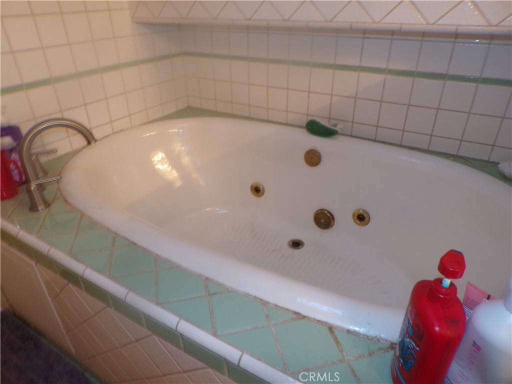 3475 Westridge Drive Property Photo 6