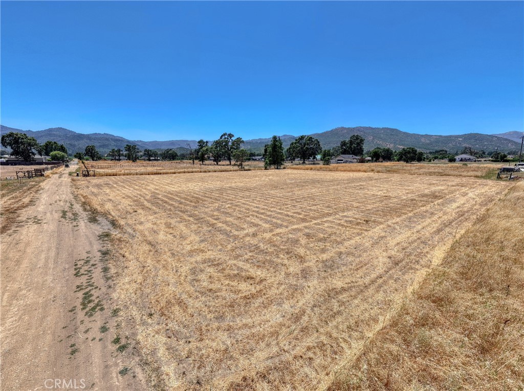 20781 Santa Clara Property Photo 3