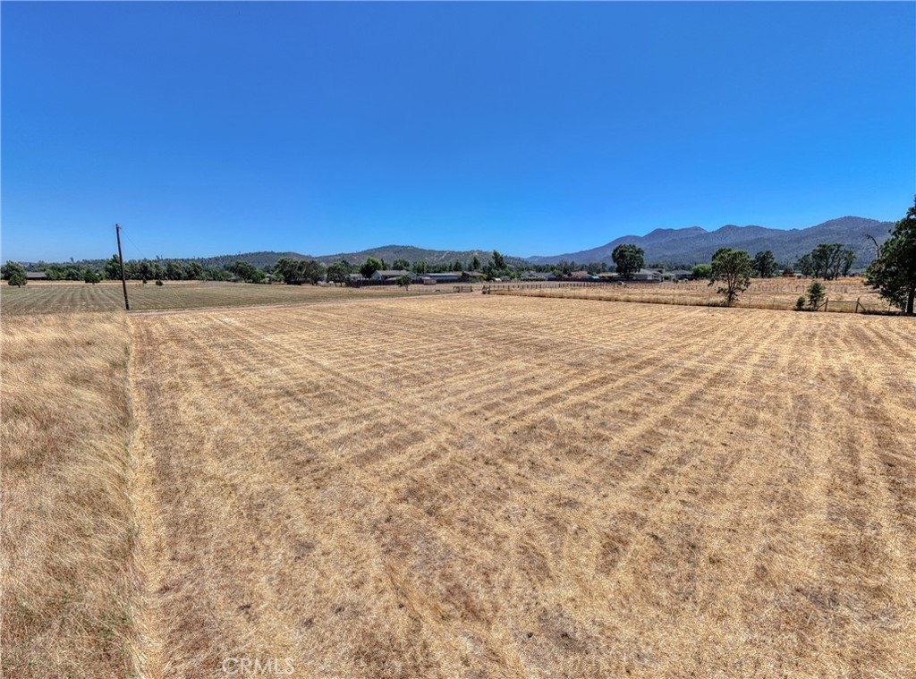 20781 Santa Clara Property Photo 5