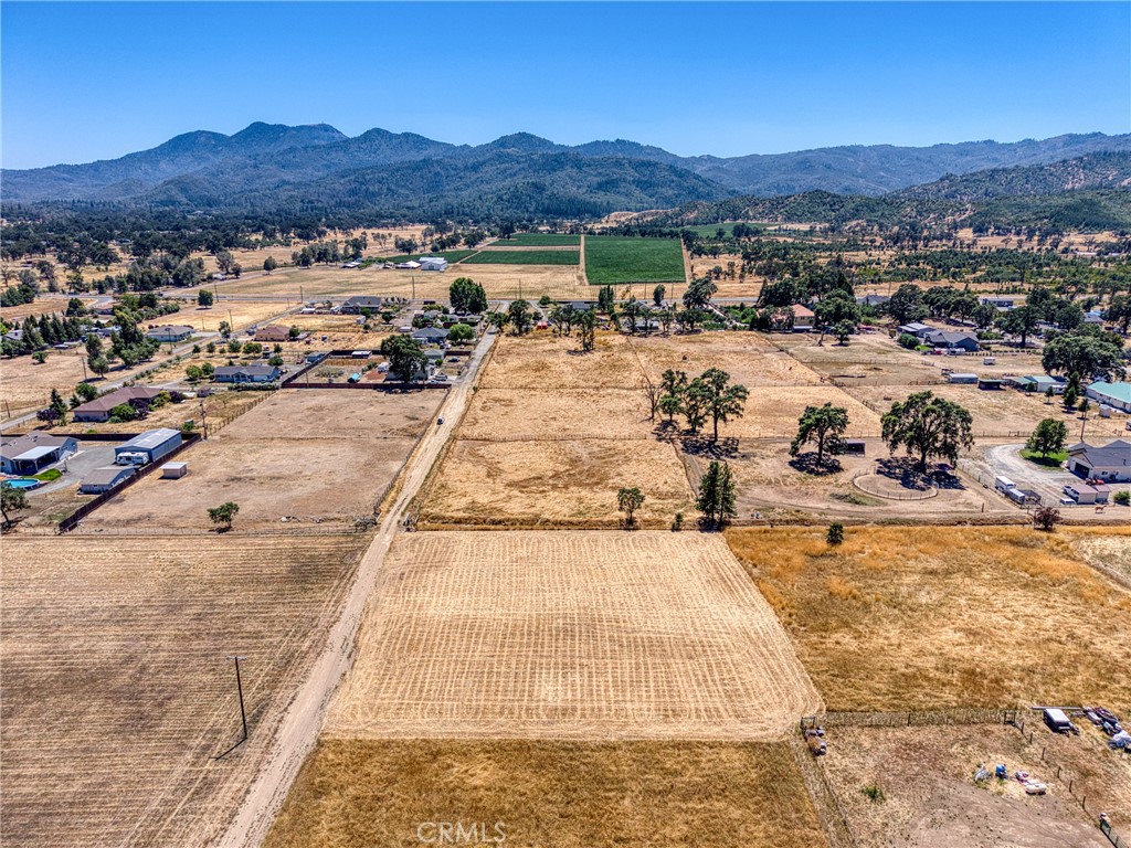 20781 Santa Clara Property Photo 7