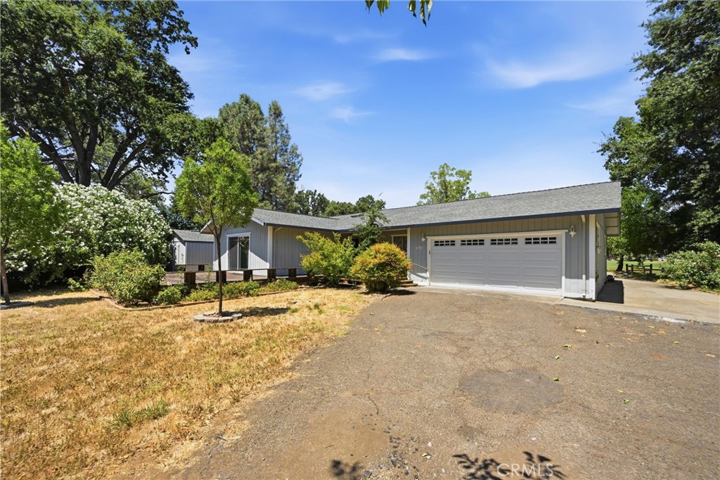 18158 Fishhook Court Property Photo 1