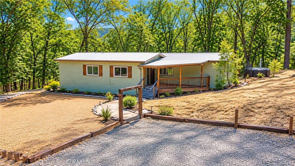 15305 Western Mine Road Property Photo 2