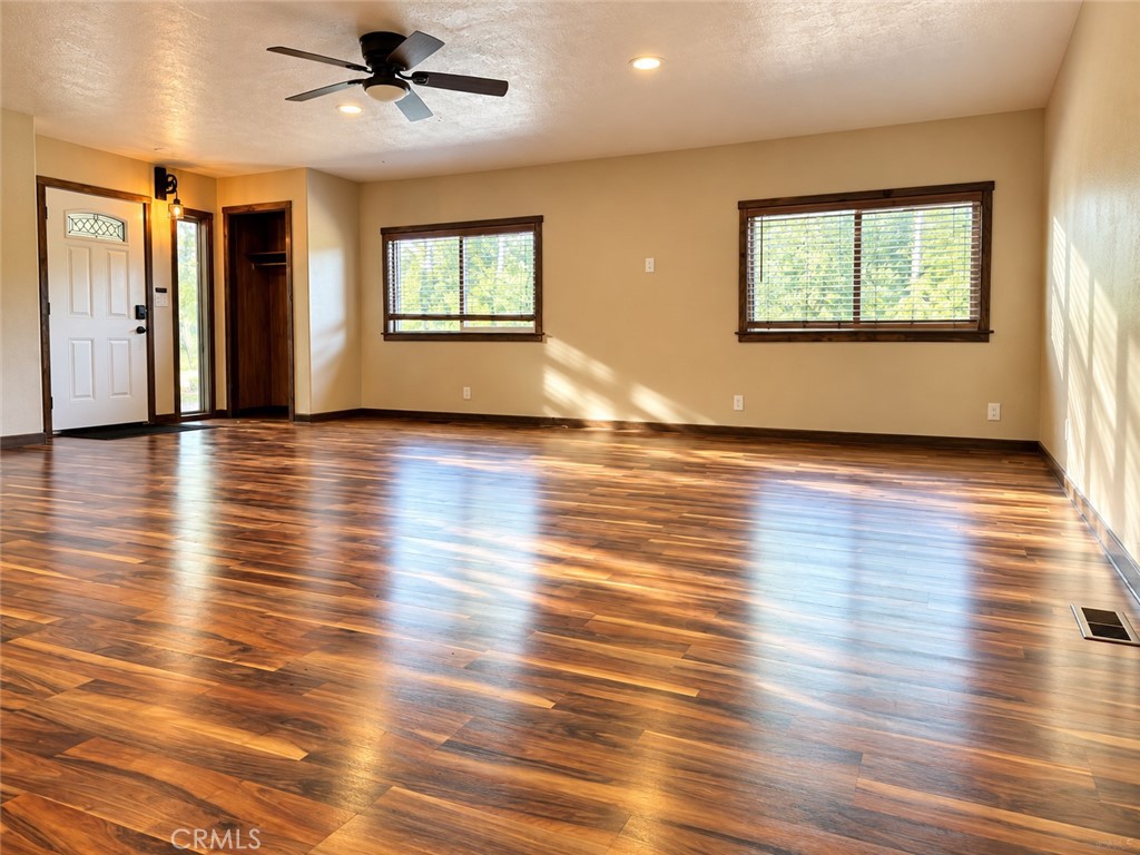 15305 Western Mine Road Property Photo 8