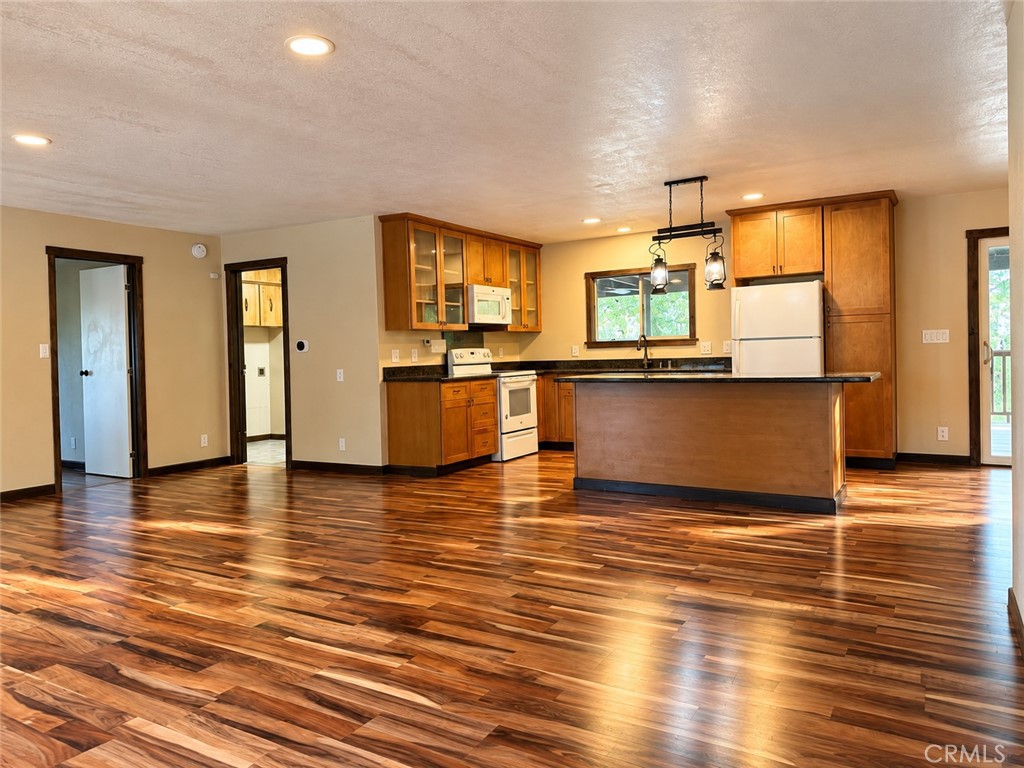 15305 Western Mine Road Property Photo 10