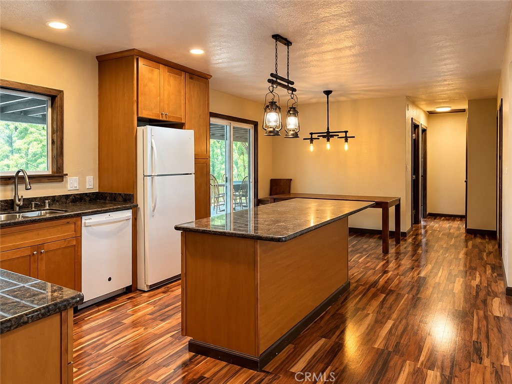 15305 Western Mine Road Property Photo 13