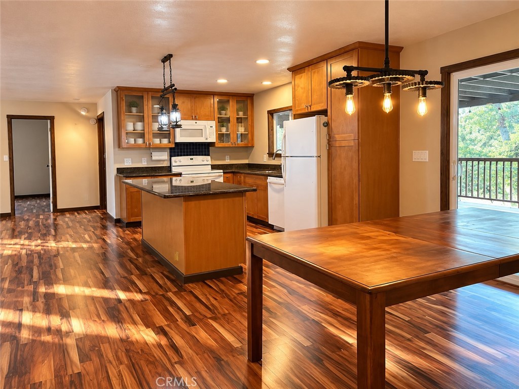 15305 Western Mine Road Property Photo 14