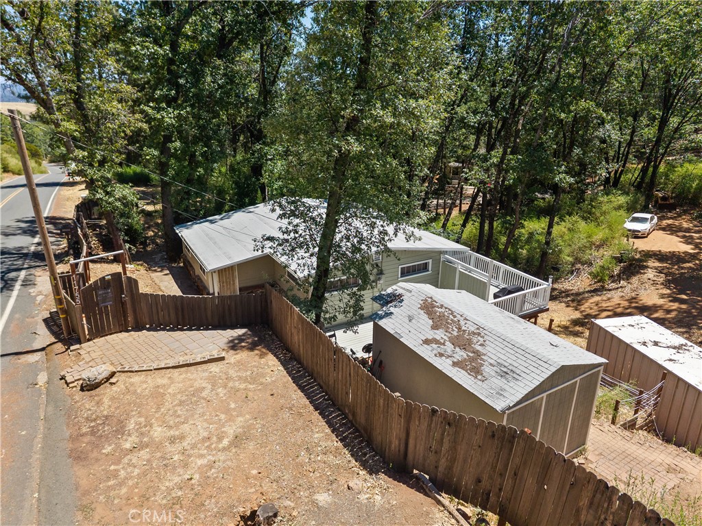 11755 Loch Lomond Road Property Photo 2