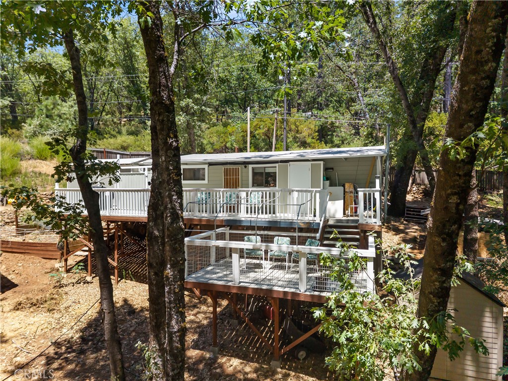 11755 Loch Lomond Road Property Photo 6