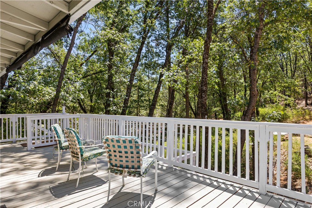 11755 Loch Lomond Road Property Photo 22