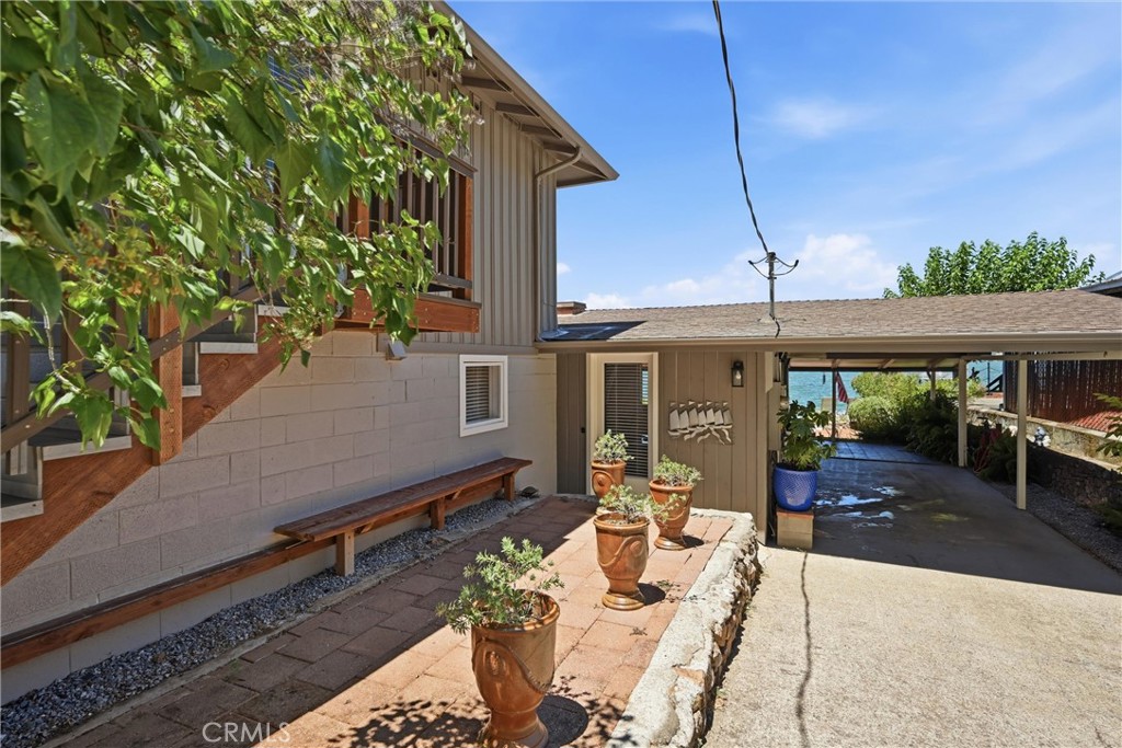 6926 Pine Property Photo 40