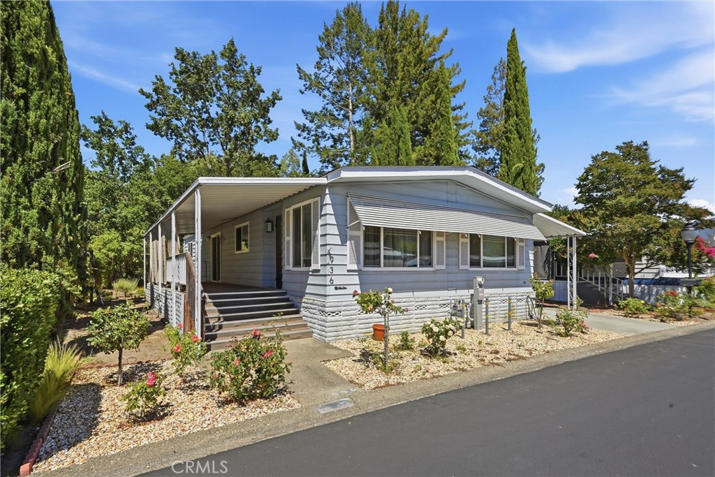 936 Champage N 111 Property Photo 1