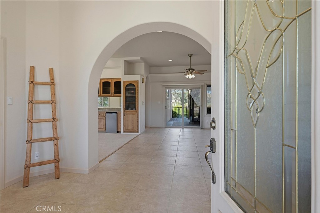 20805 Napa Avenue Property Photo 13