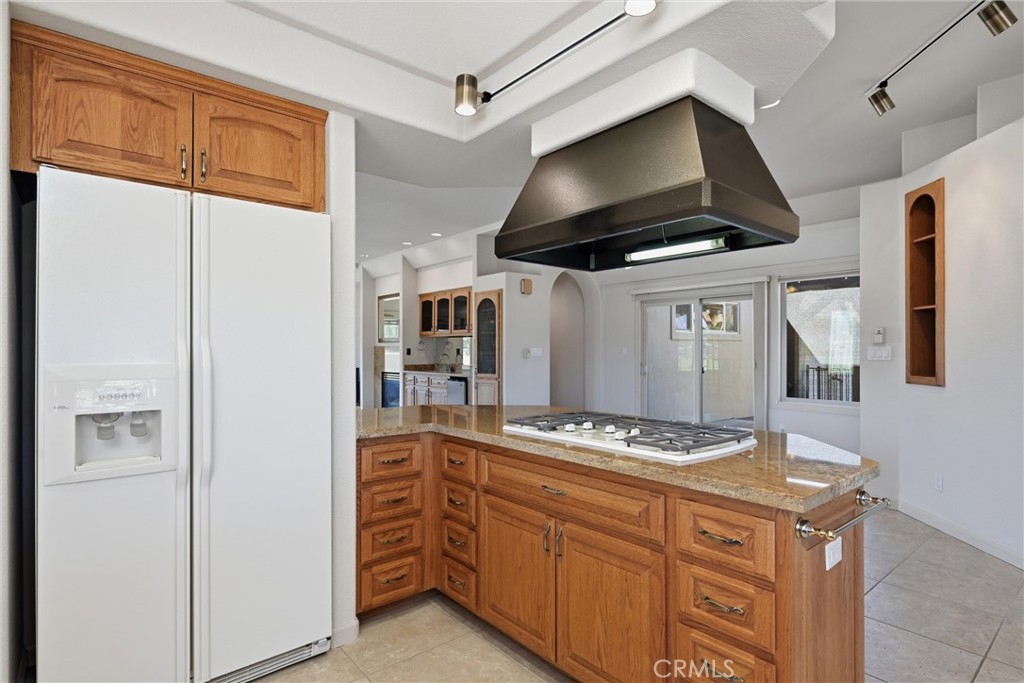 20805 Napa Avenue Property Photo 28