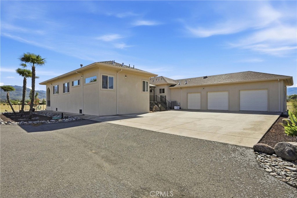 20805 Napa Avenue Property Photo 51