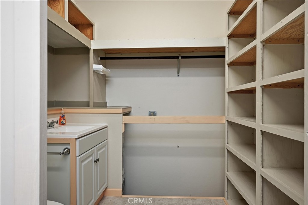 20805 Napa Avenue Property Photo 59