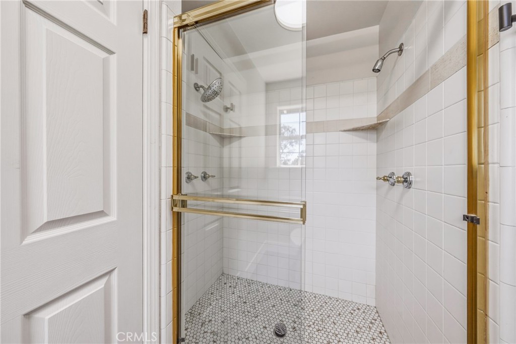 2560 Westlake Property Photo 31
