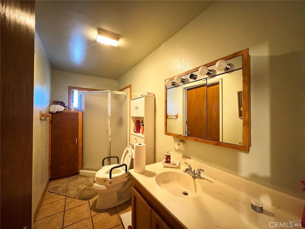4400 Lake Ridge Drive Property Photo 15