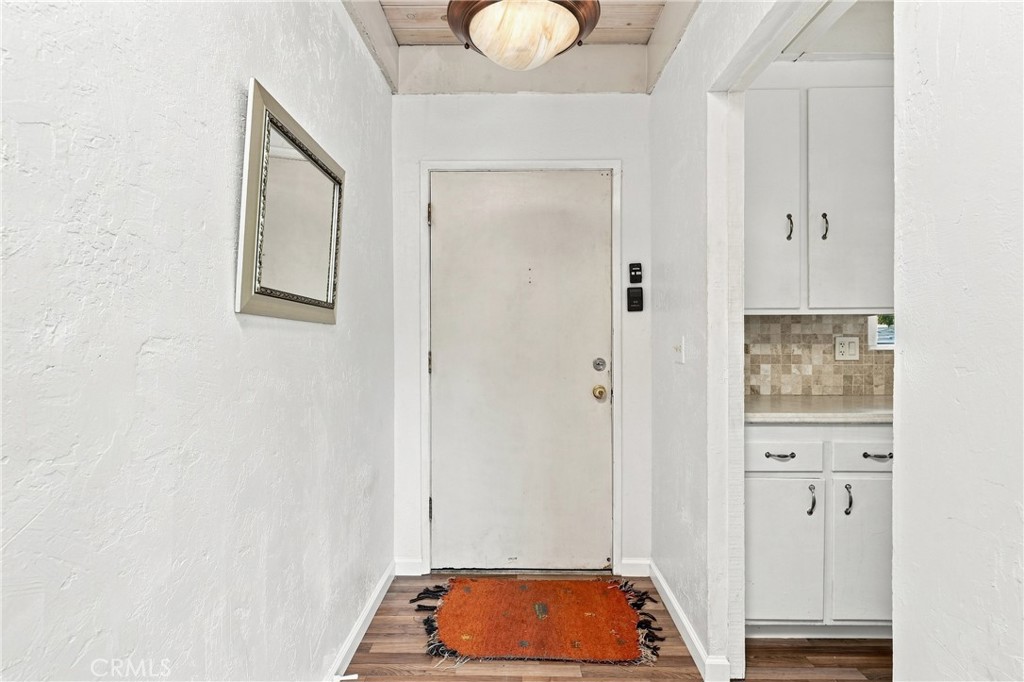 10377 Walnut Way Property Photo 8