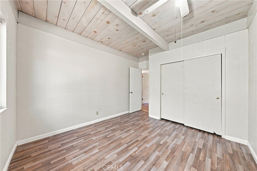 10377 Walnut Way Property Photo 17
