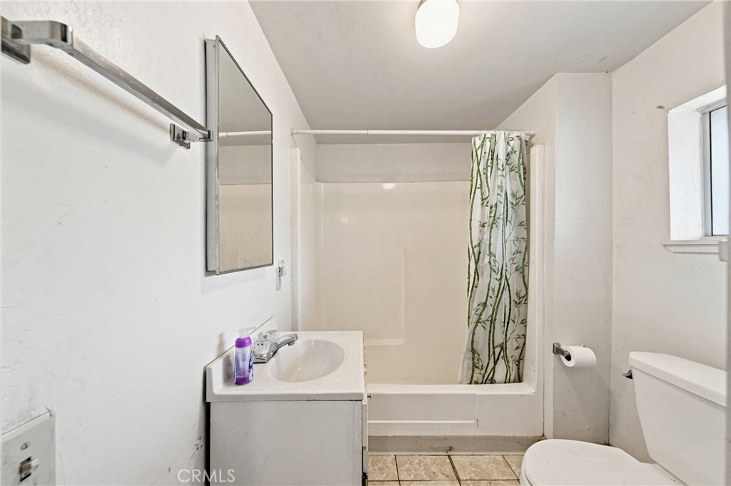 10377 Walnut Way Property Photo 30