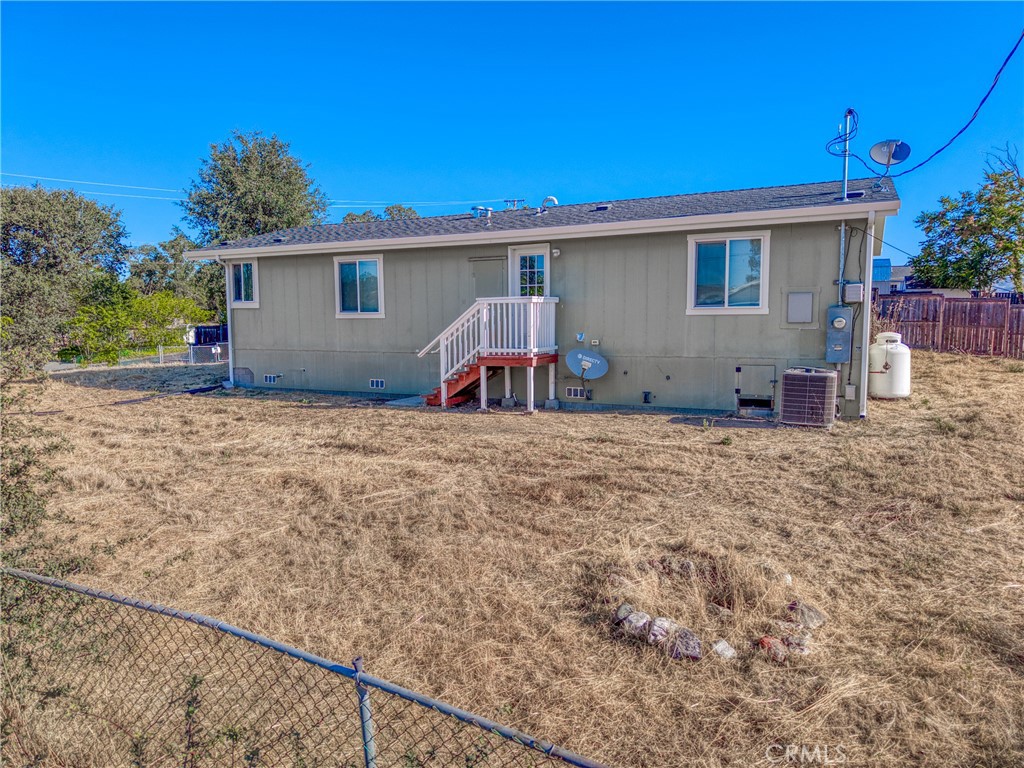 9534 Copsey Creek Way Property Photo 7