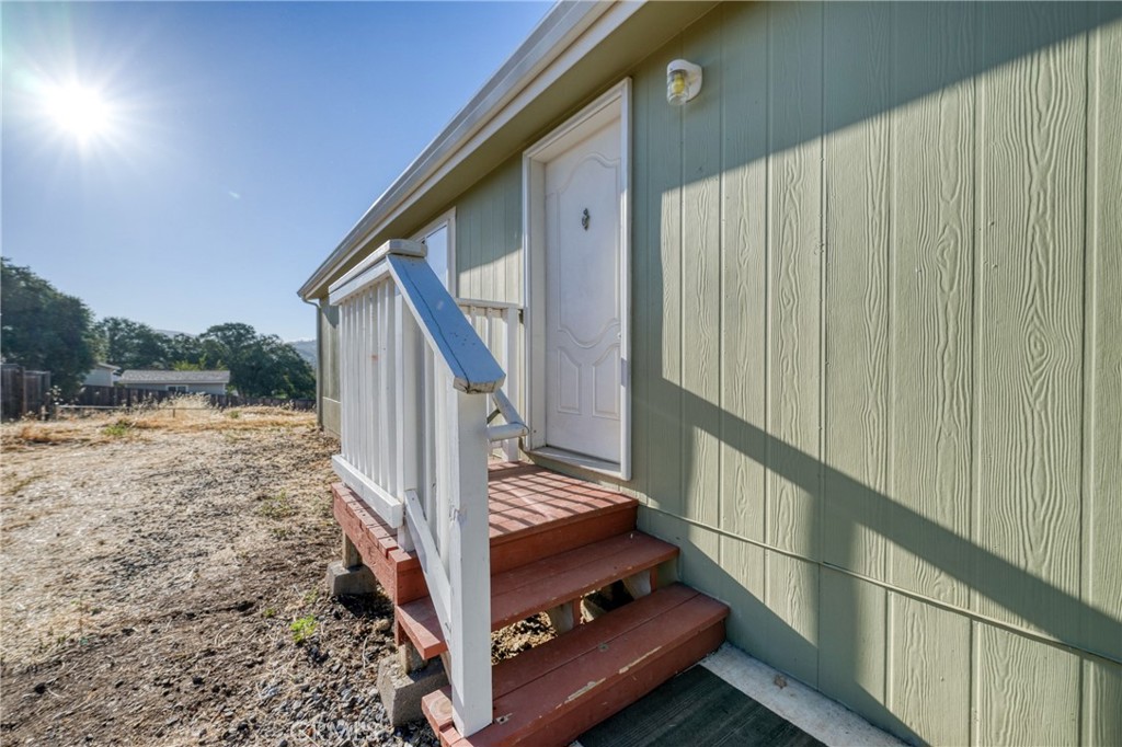 9534 Copsey Creek Way Property Photo 8