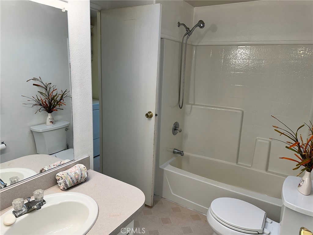 5830 Robin Hill 30 Property Photo 19