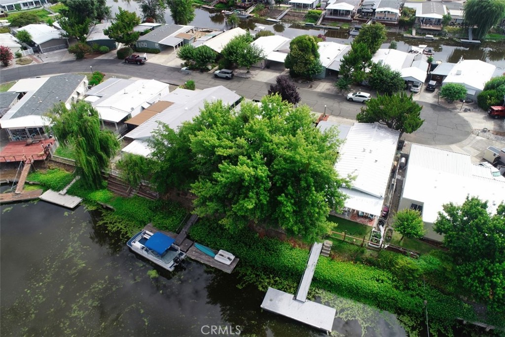 1800 S Main 12 Property Photo 4