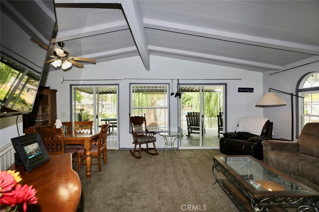 1800 S Main 12 Property Photo 5