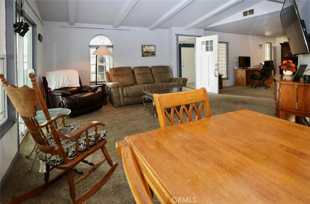 1800 S Main 12 Property Photo 7