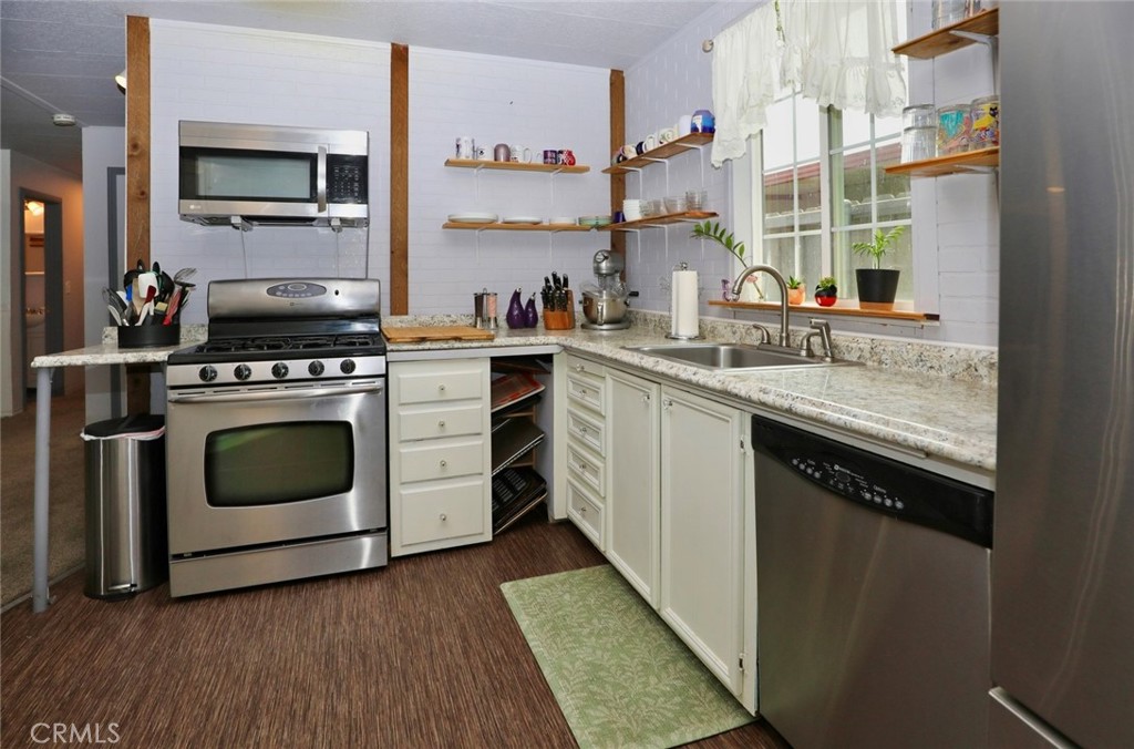 1800 S Main 12 Property Photo 11