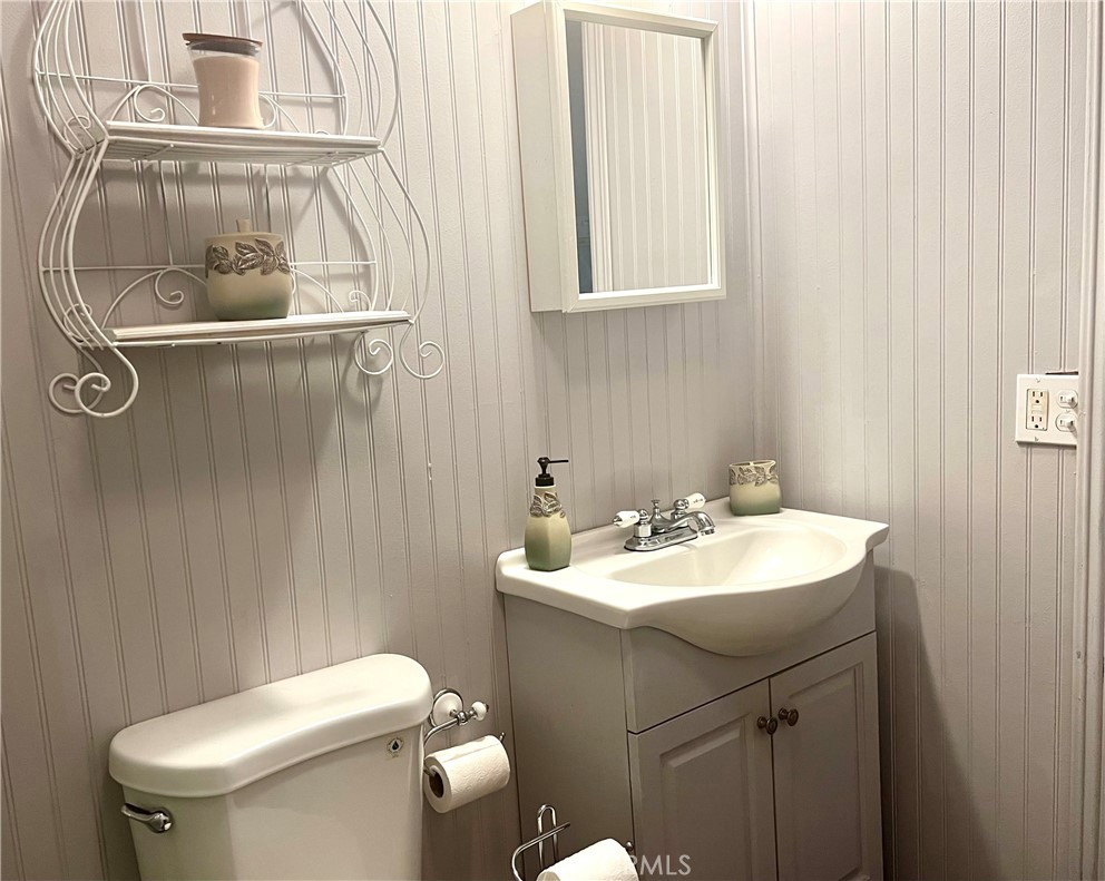 1800 S Main 12 Property Photo 17