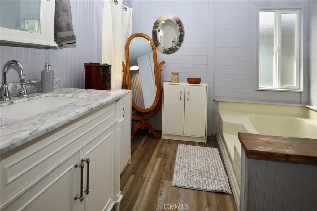 1800 S Main 12 Property Photo 20