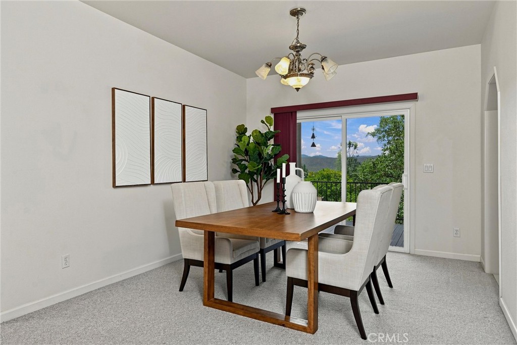 18649 Deer Hill Property Photo 10