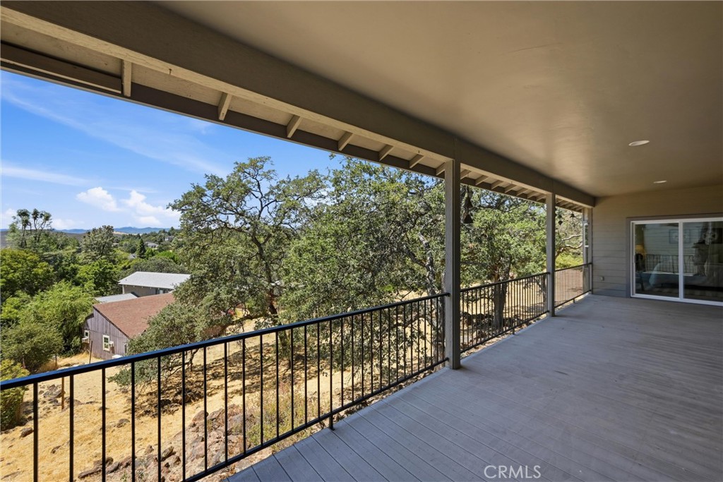 18649 Deer Hill Property Photo 12