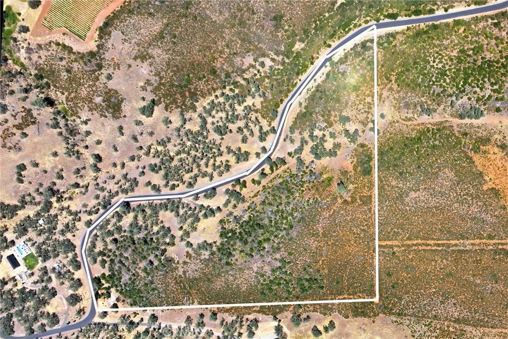 18050 Ranch Road Property Photo 14